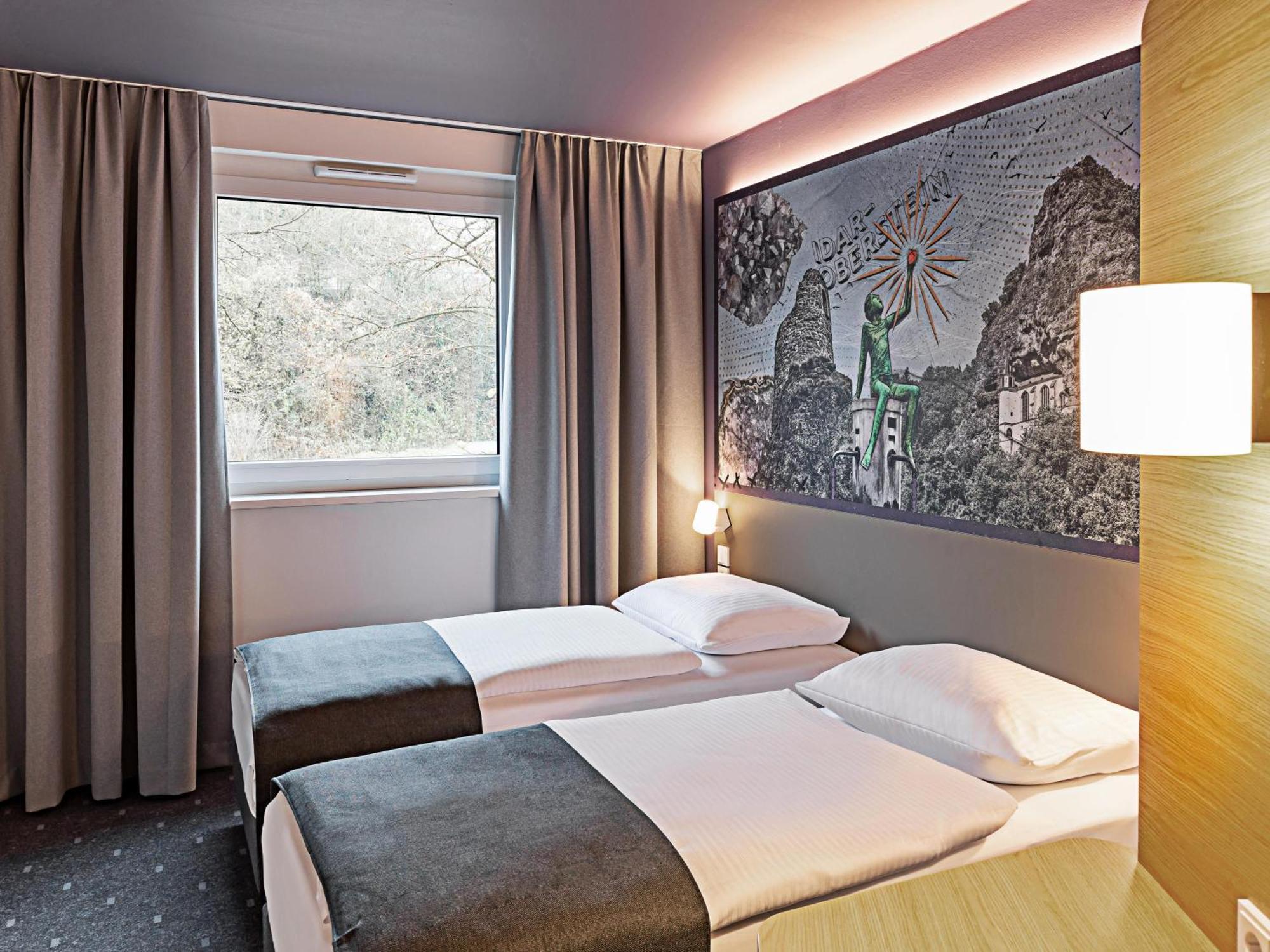B&B Hotel Idar-Oberstein Bagian luar foto