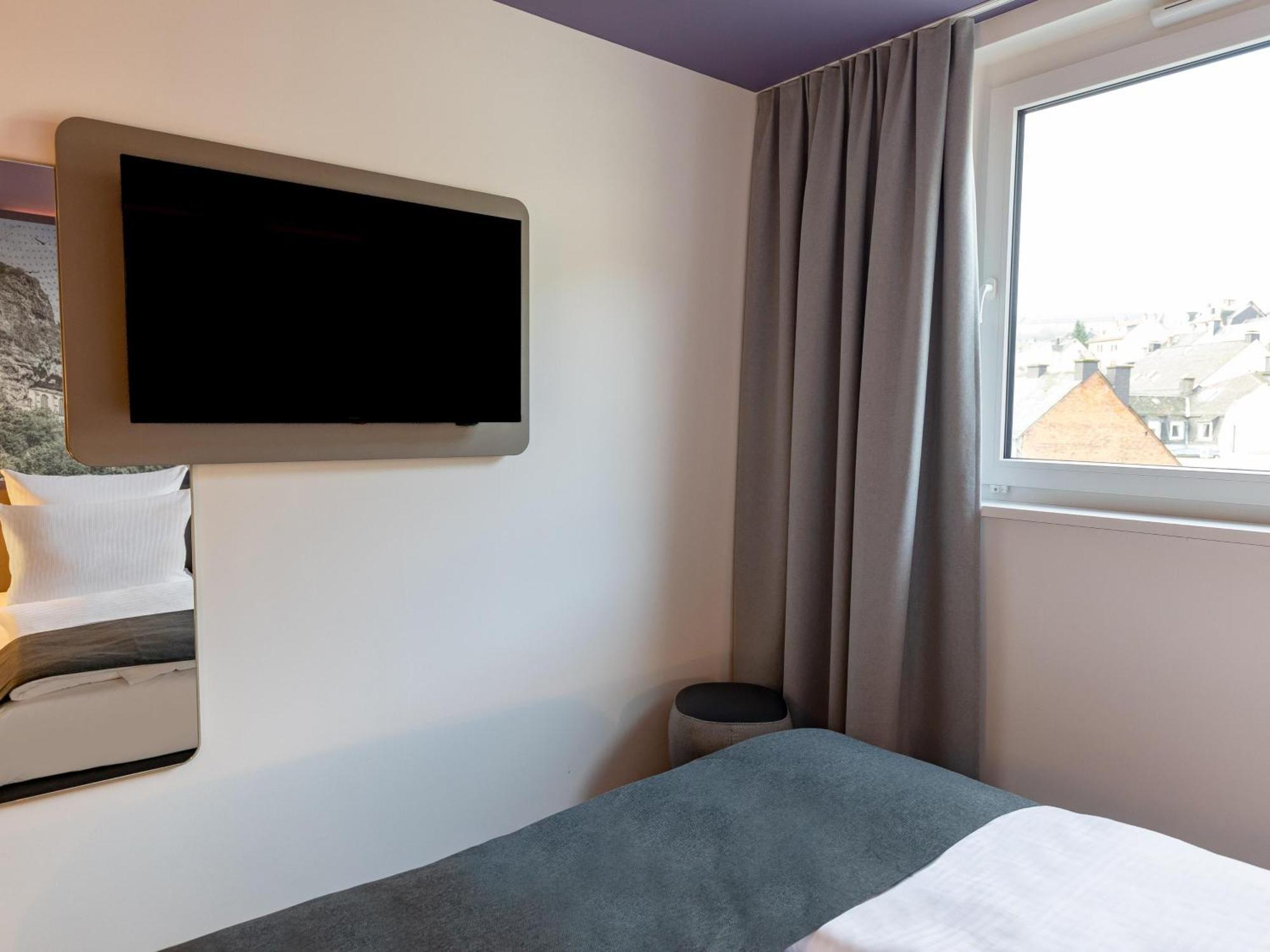 B&B Hotel Idar-Oberstein Bagian luar foto