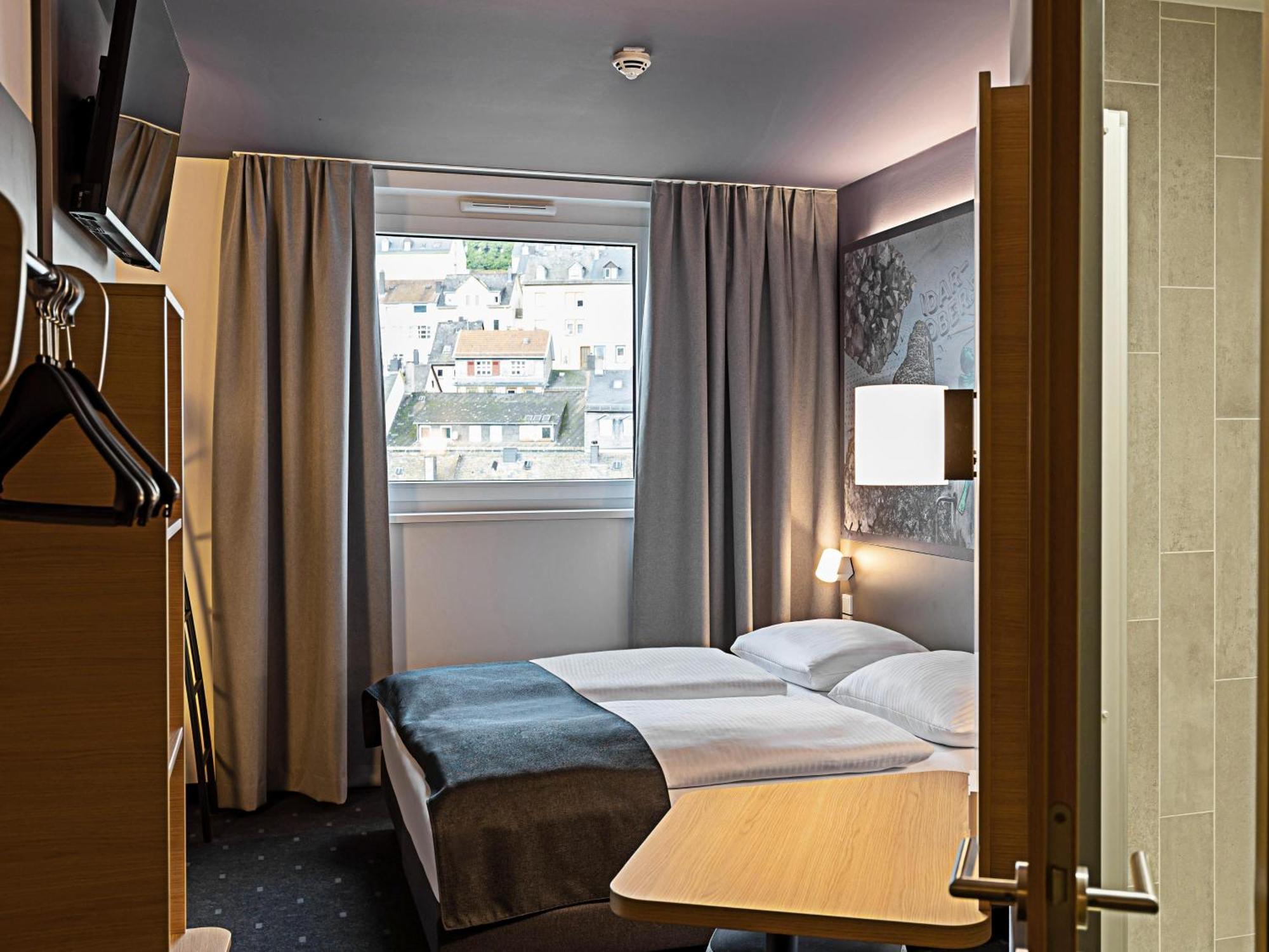B&B Hotel Idar-Oberstein Bagian luar foto