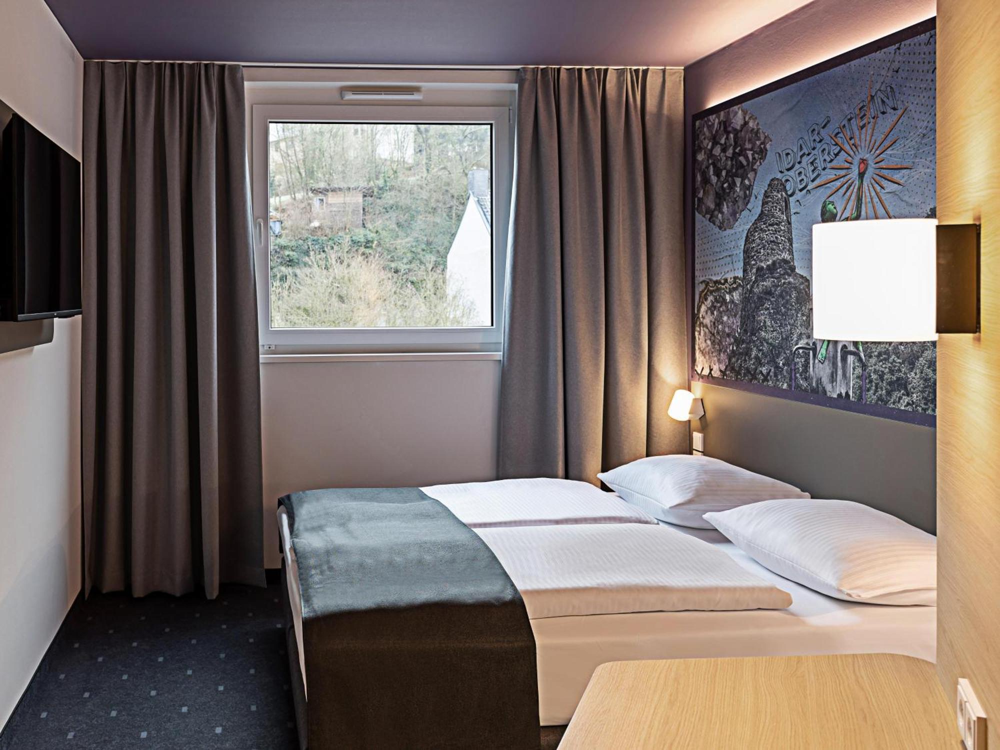 B&B Hotel Idar-Oberstein Bagian luar foto